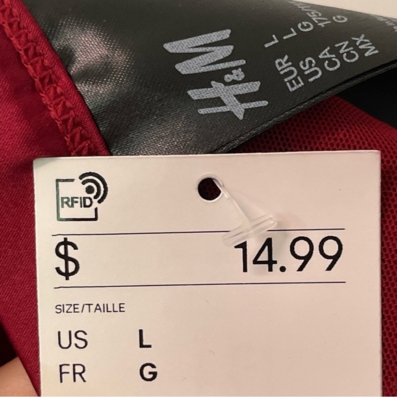 New with Tags Red H&M Garter Belt - Picture 9 of 11